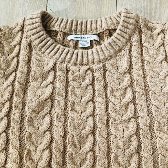 American Eagle Outfitters Cable Knit Sweater in Camel Size M - Picture 4 of 10